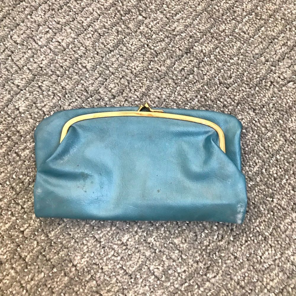 BLUE FOLDABLE CLUTCH PURSE